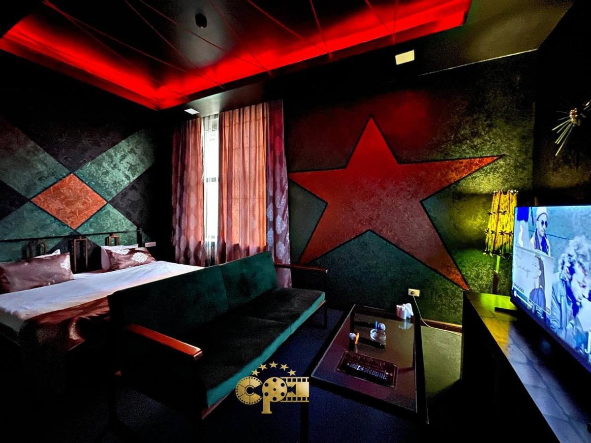 Cinema Plaza Hotel Baku Zewnętrze zdjęcie