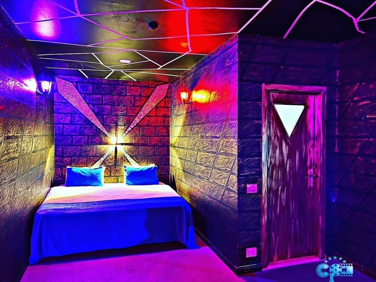 Cinema Plaza Hotel Baku Zewnętrze zdjęcie