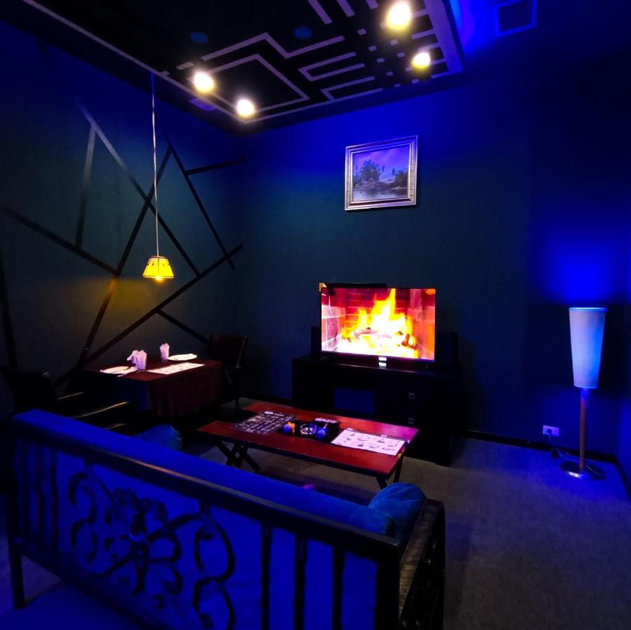 Cinema Plaza Hotel Baku Zewnętrze zdjęcie