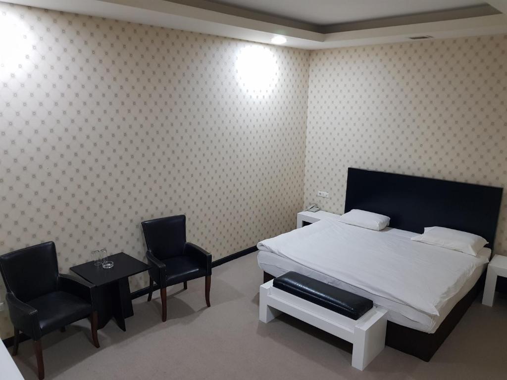 Cinema Plaza Hotel Baku Zewnętrze zdjęcie