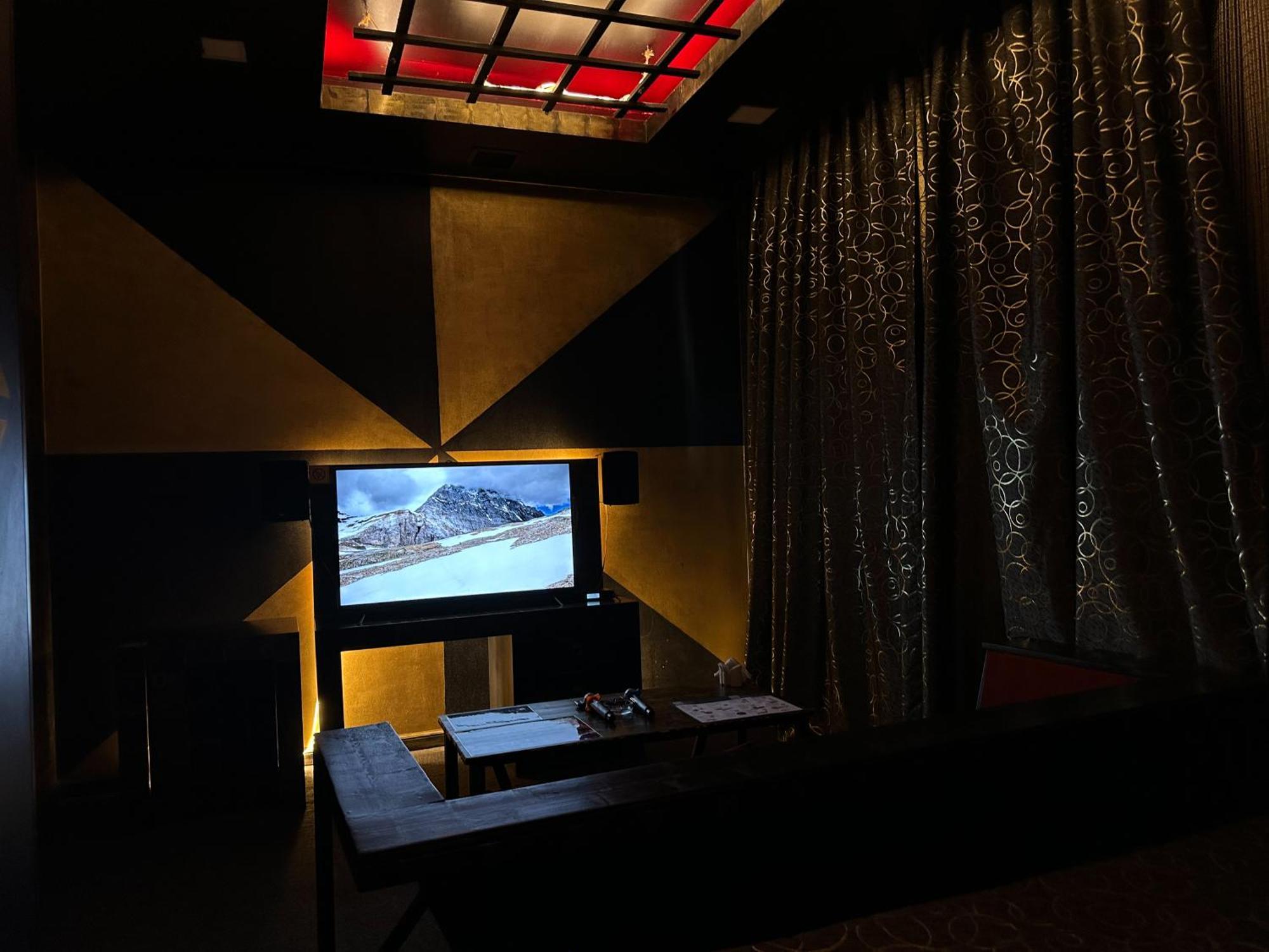 Cinema Plaza Hotel Baku Zewnętrze zdjęcie