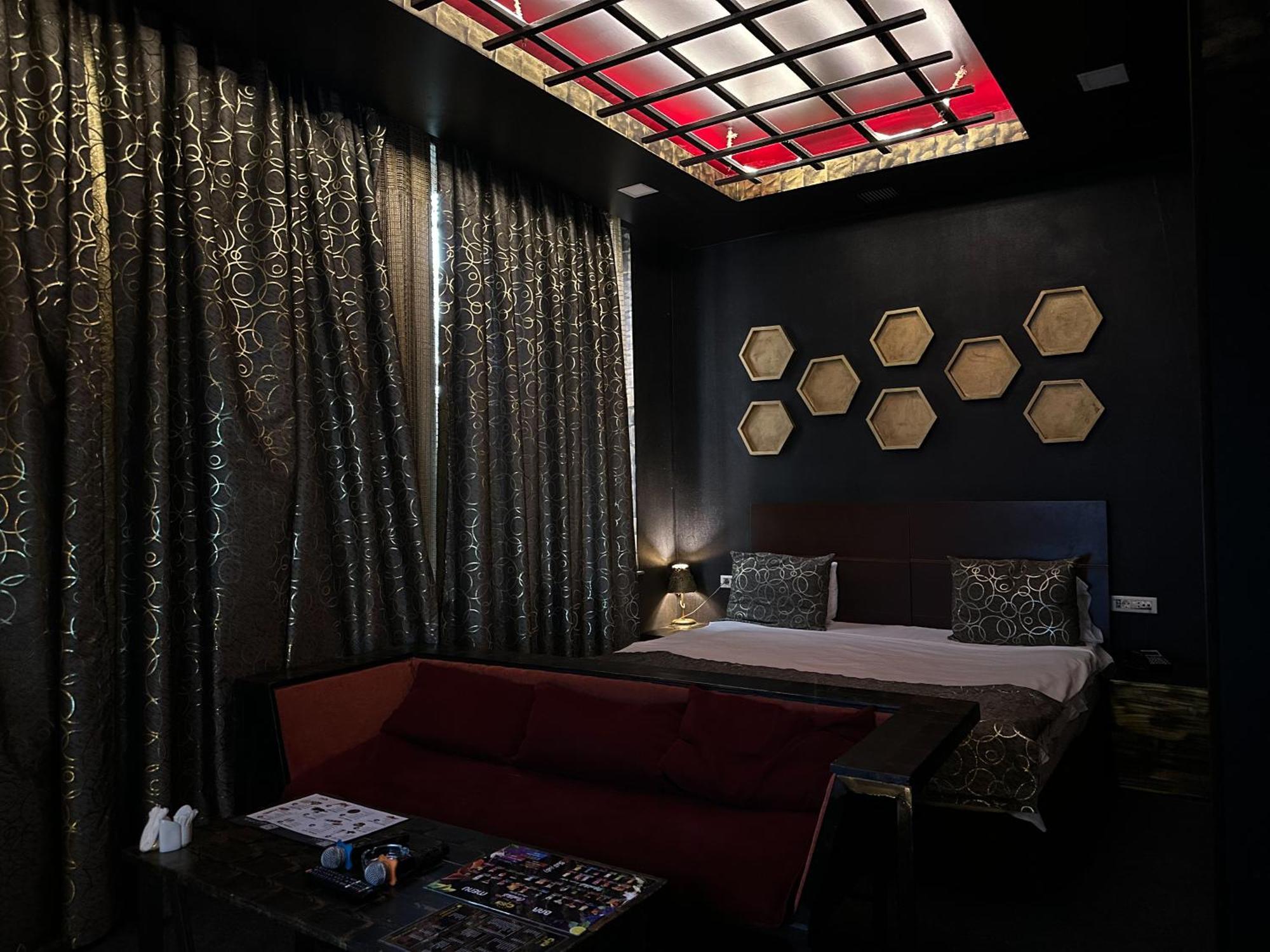 Cinema Plaza Hotel Baku Zewnętrze zdjęcie