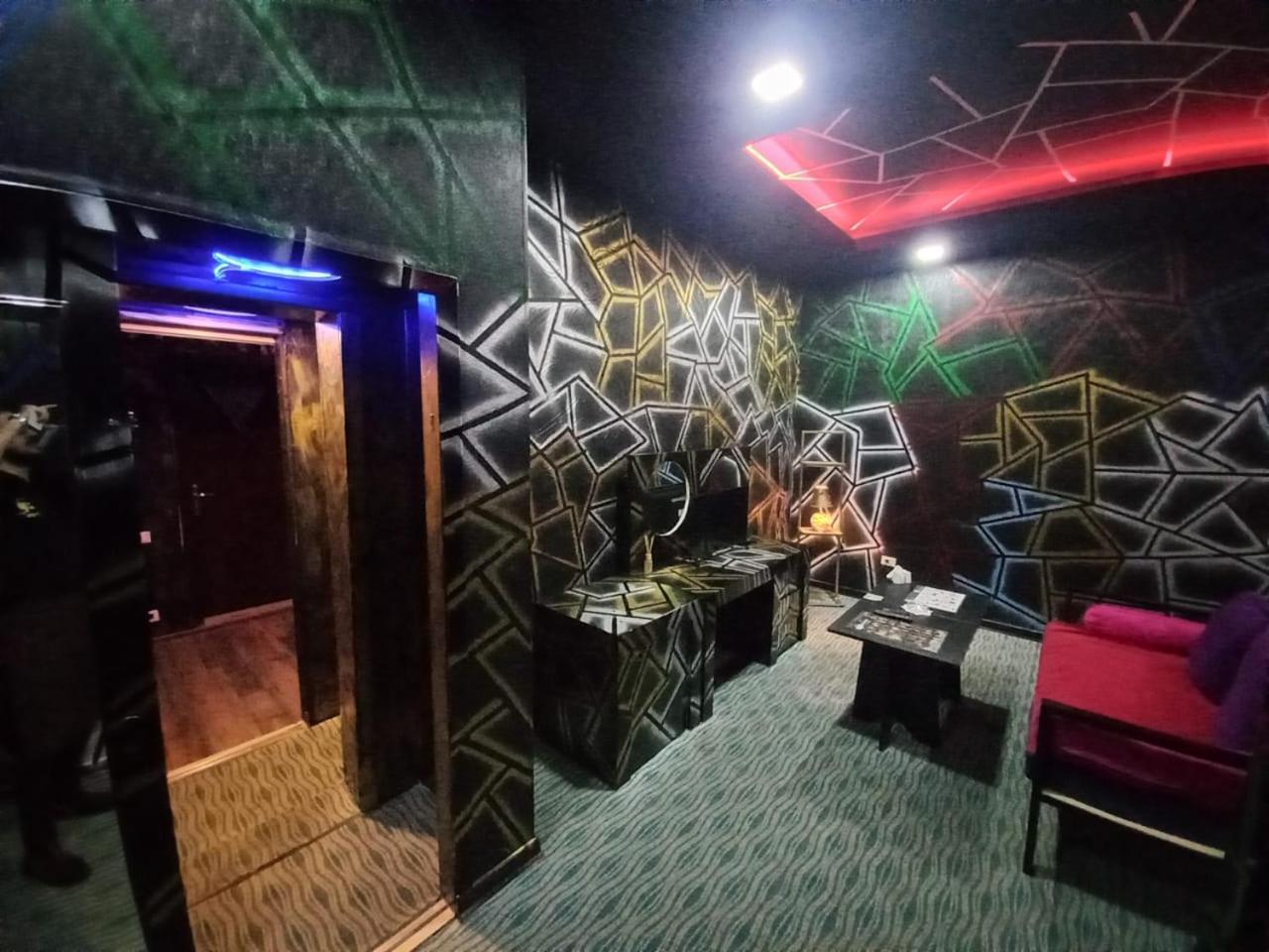 Cinema Plaza Hotel Baku Zewnętrze zdjęcie